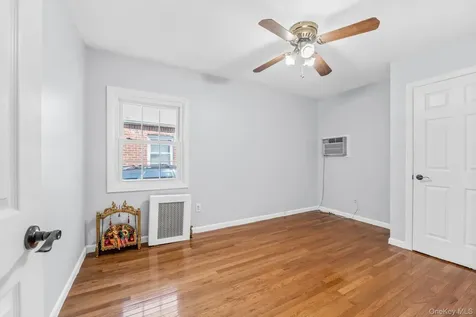 8017 252nd Street Bellerose NY 11426