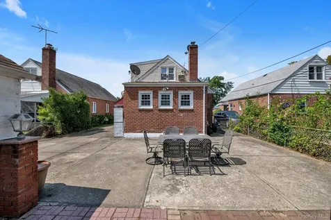 8017 252nd Street Bellerose NY 11426