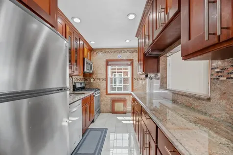 8017 252nd Street Bellerose NY 11426