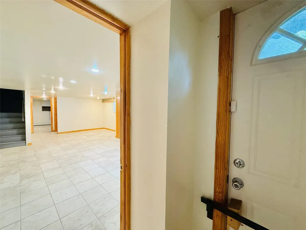 1817 Lurting Avenue Bronx NY 10461