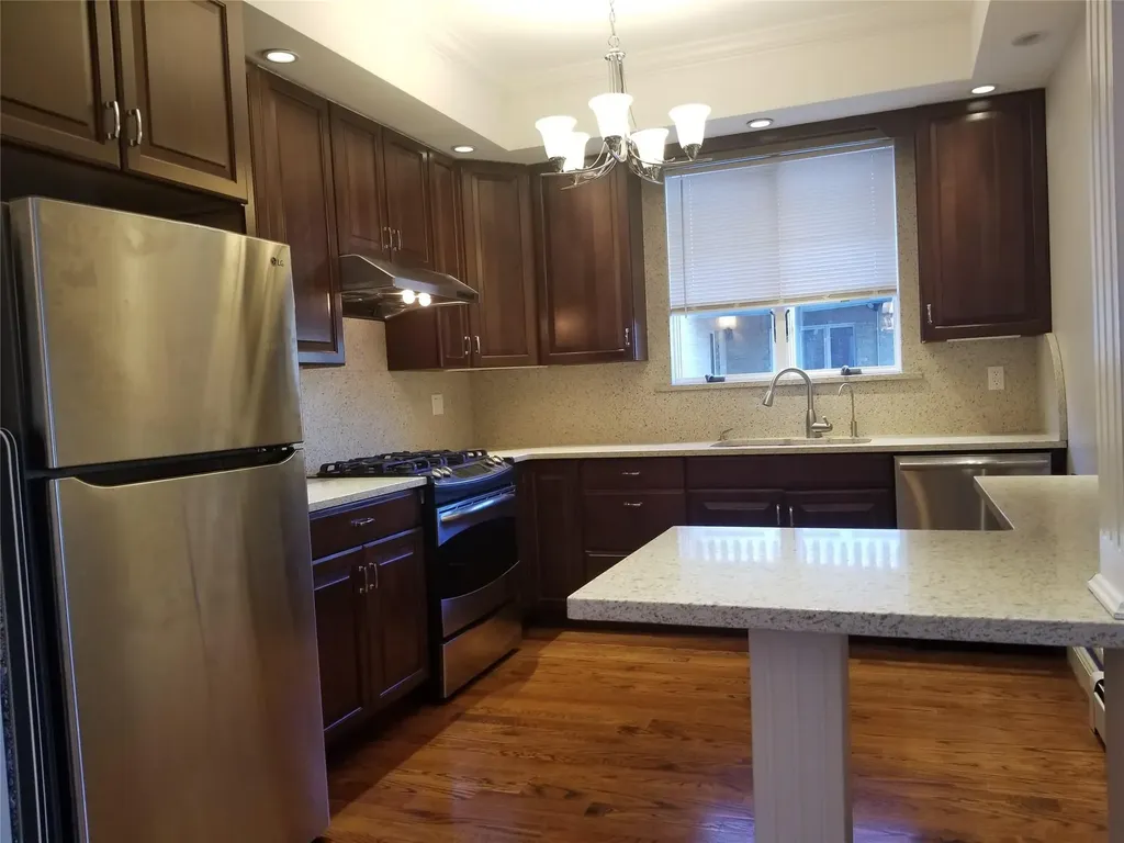 45-44 E 189 Street Flushing NY 11358