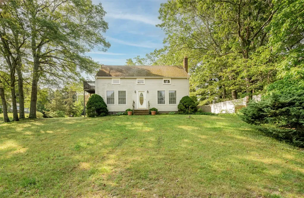 15 Holzman Drive Hampton Bays NY 11946