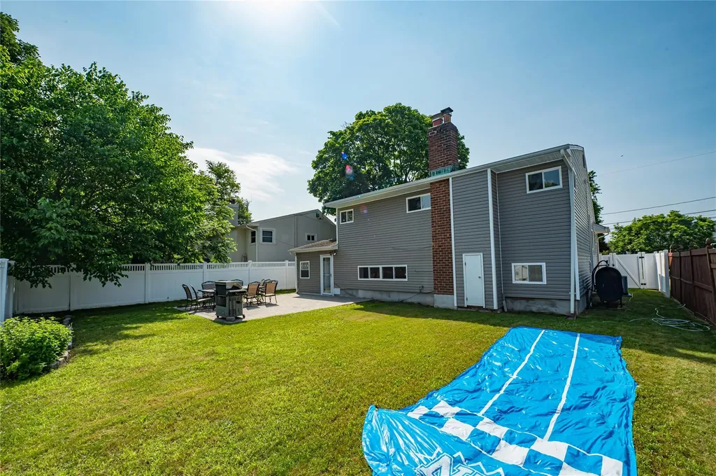 17 Abbott Street West Babylon NY 11704