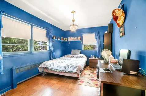 7636 250th Street Bellerose NY 11426