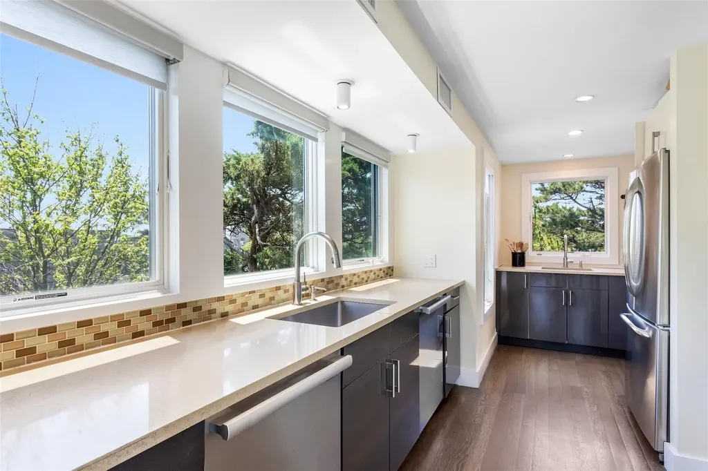 172 Pine Walk Fire Island Pines NY 11782