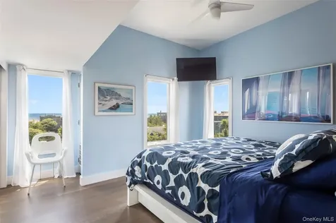 172 Pine Walk Fire Island Pines NY 11782