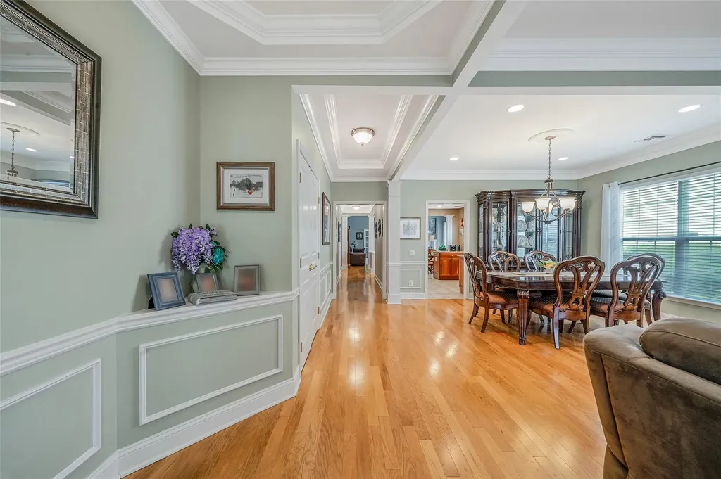 44 Louden Loop Mount Sinai NY 11766