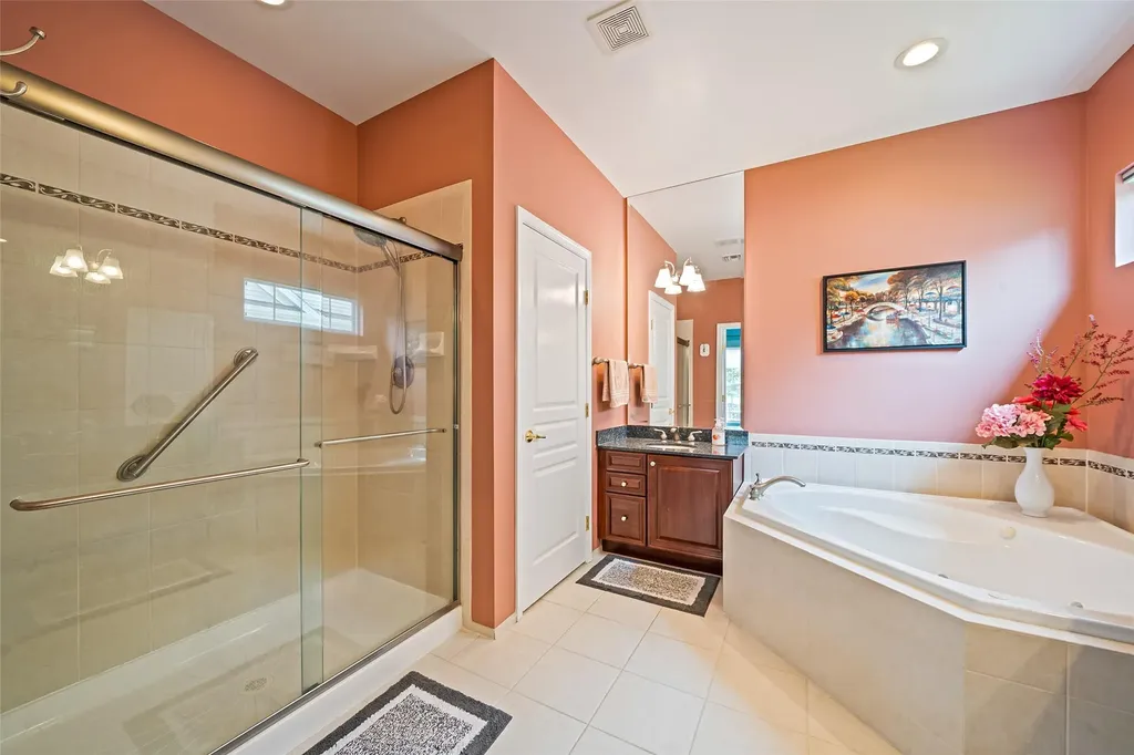 44 Louden Loop Mount Sinai NY 11766