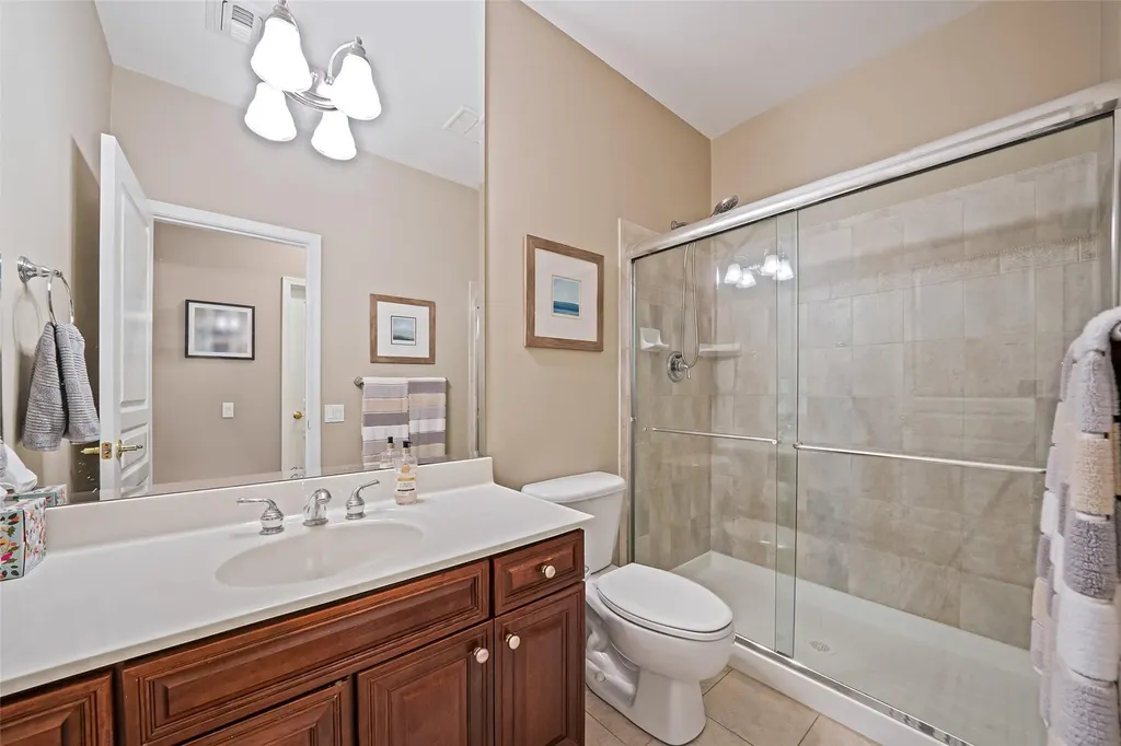 44 Louden Loop Mount Sinai NY 11766