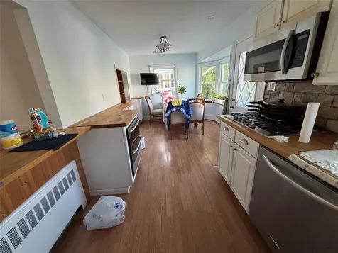 14 Heather Lane Plainview NY 11803