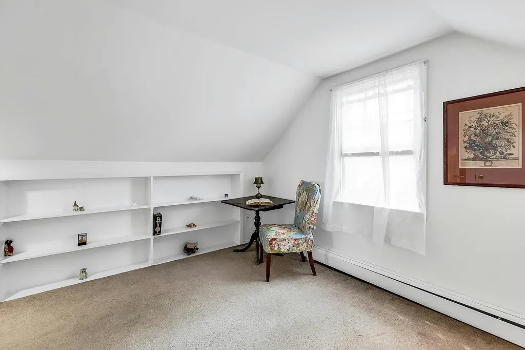 15 Robbins Avenue Islip NY 11751