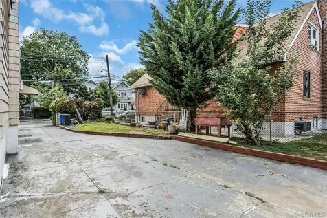 9115 79th Street Woodhaven NY 11421