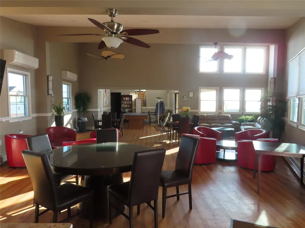 103 Mariners Way Copiague NY 11726