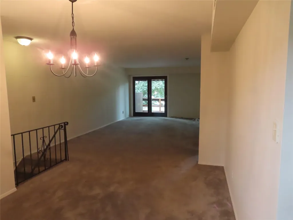 103 Mariners Way Copiague NY 11726