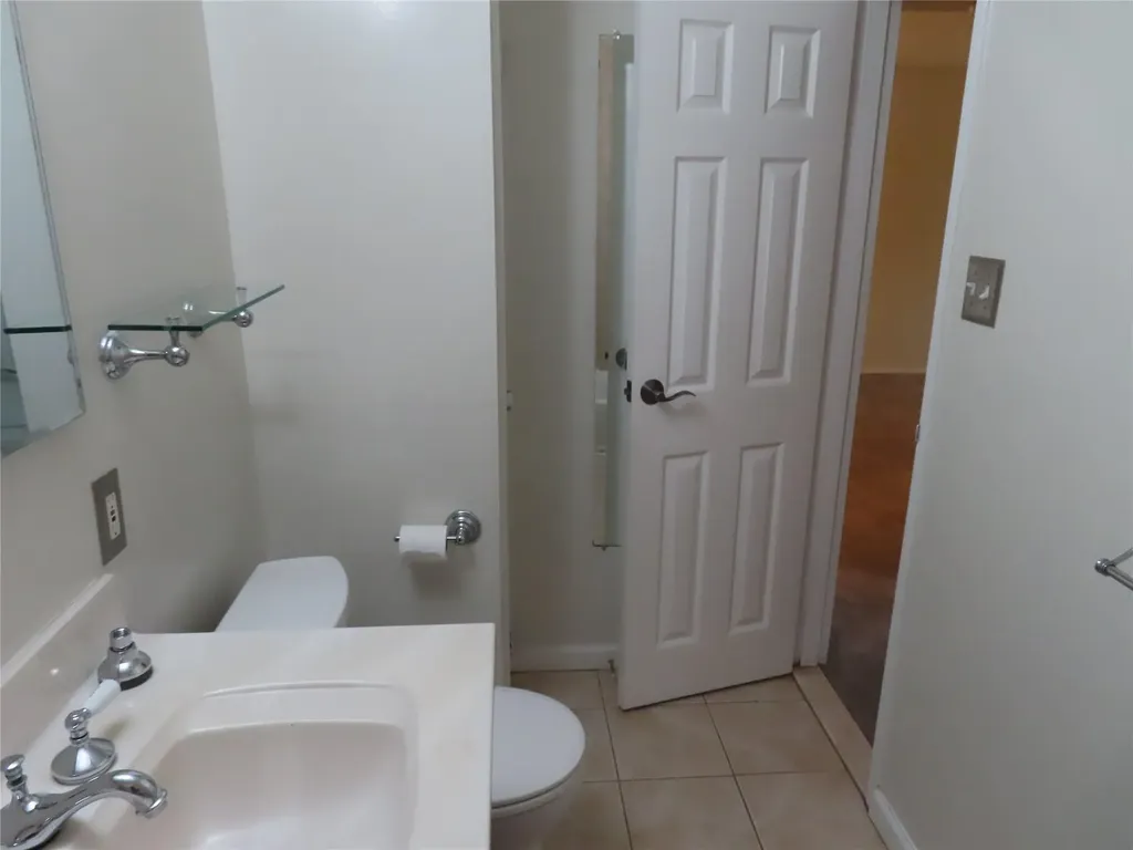 103 Mariners Way Copiague NY 11726