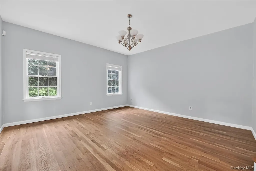 16 Apple Summit Lane Lagrangeville NY 12540