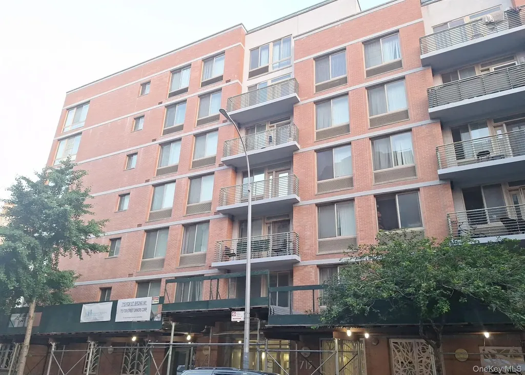 715 Fox Street Bronx NY 10455