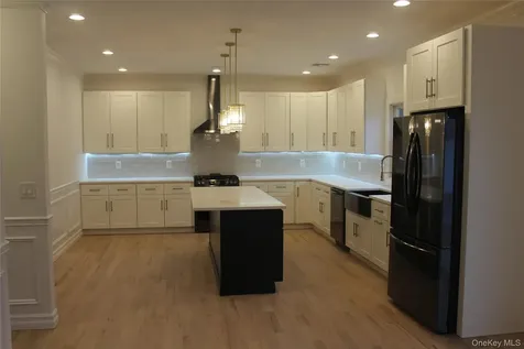 121 Ontario Avenue Massapequa NY 11758