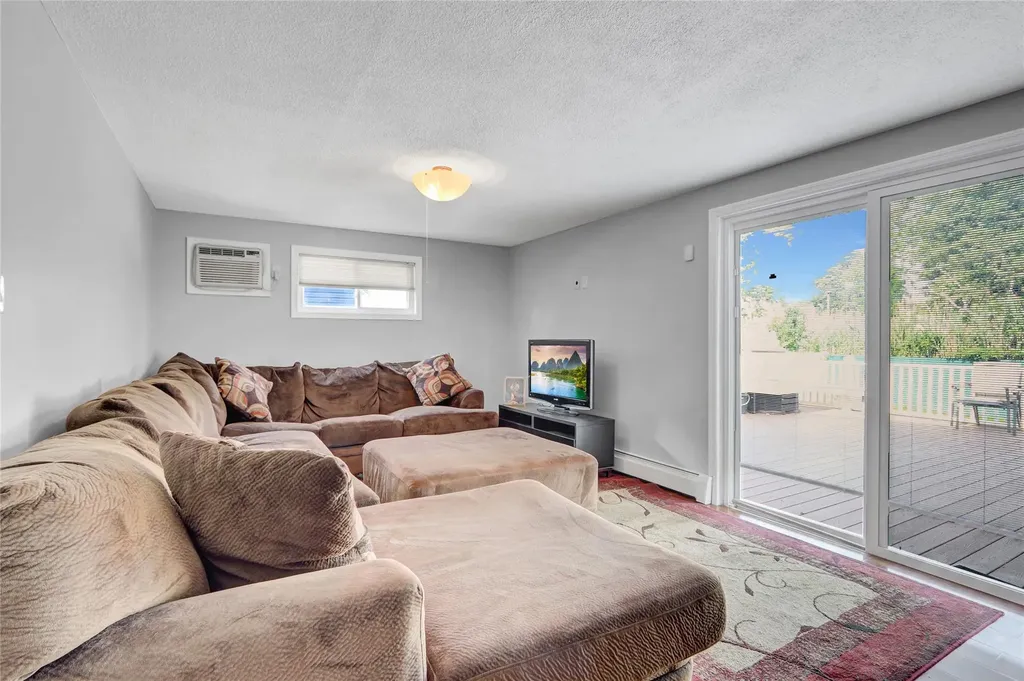 2603 Mariners Avenue Wantagh NY 11793