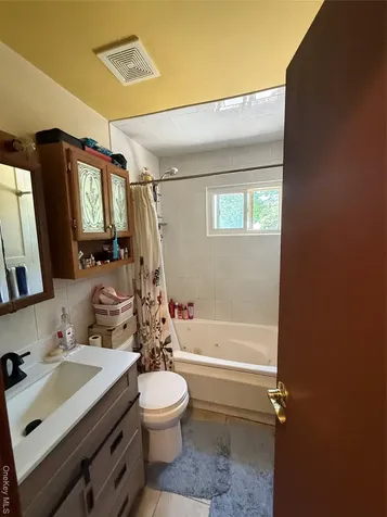 1016 Howells Road Bay Shore NY 11706