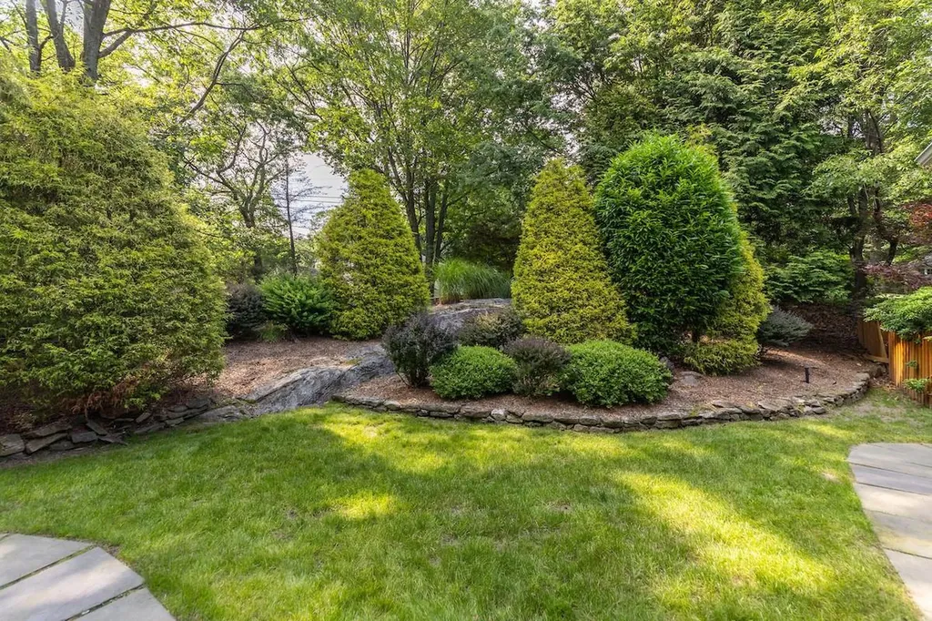 34 Summit Terrace Dobbs Ferry NY 10522