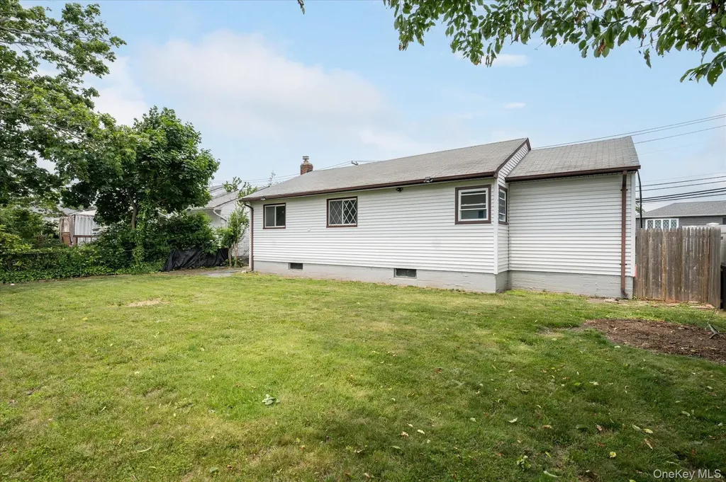 138 Davison Avenue Oceanside NY 11572