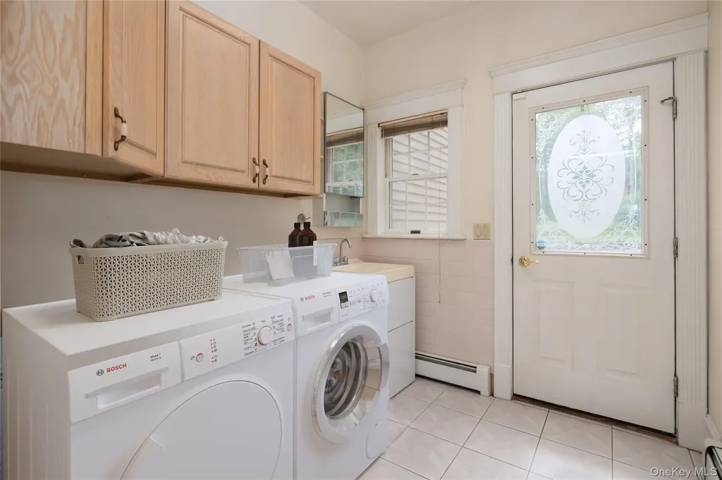 219 Maple Avenue Monroe NY 10950