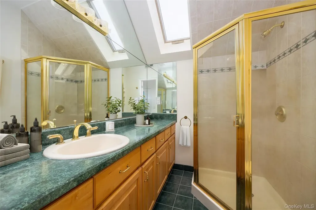 219 Maple Avenue Monroe NY 10950