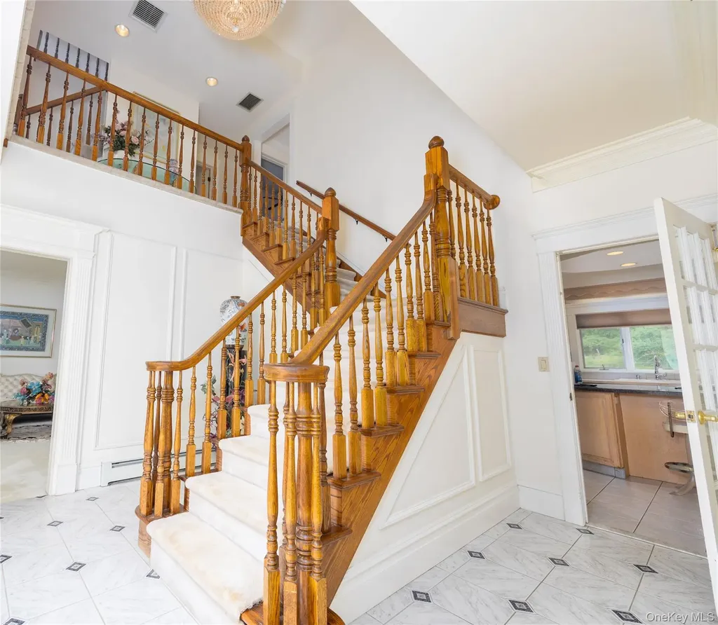 219 Maple Avenue Monroe NY 10950