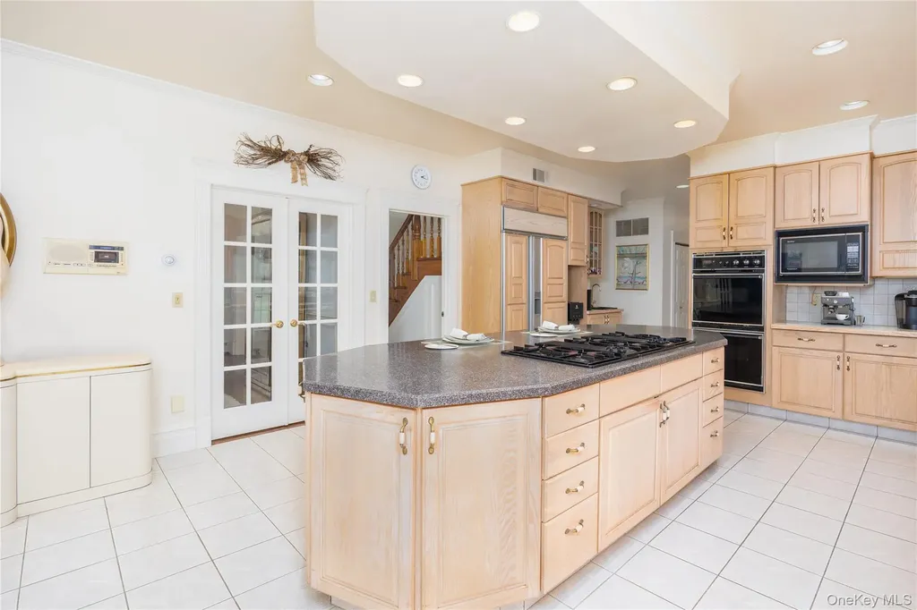 219 Maple Avenue Monroe NY 10950
