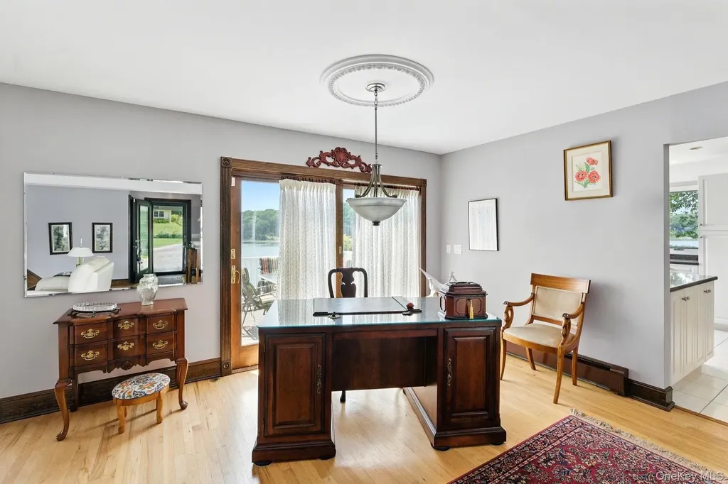 2005 Westview Drive Mattituck NY 11952