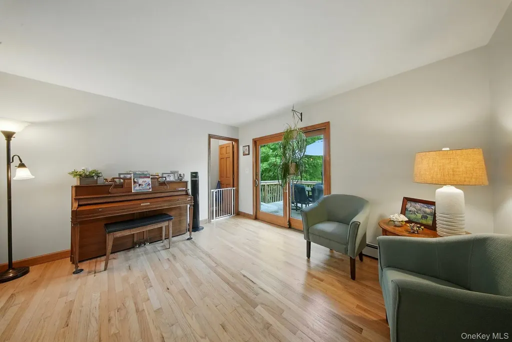 193 Dill Road Forestburgh NY 12777