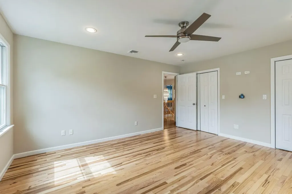 21 Tulipwood Drive Commack NY 11725
