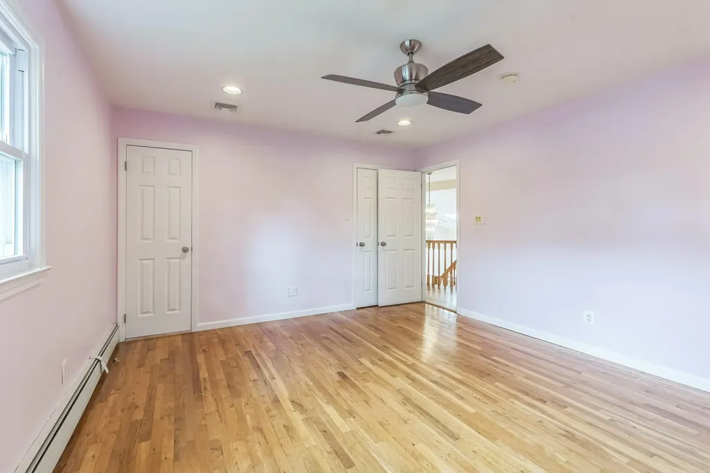 21 Tulipwood Drive Commack NY 11725
