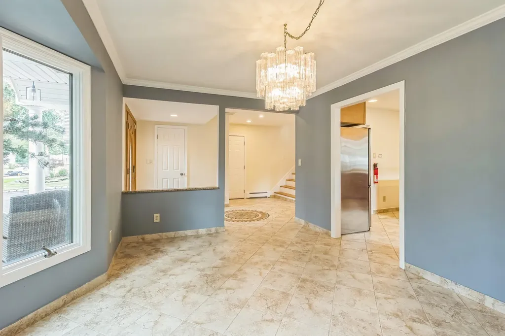 21 Tulipwood Drive Commack NY 11725