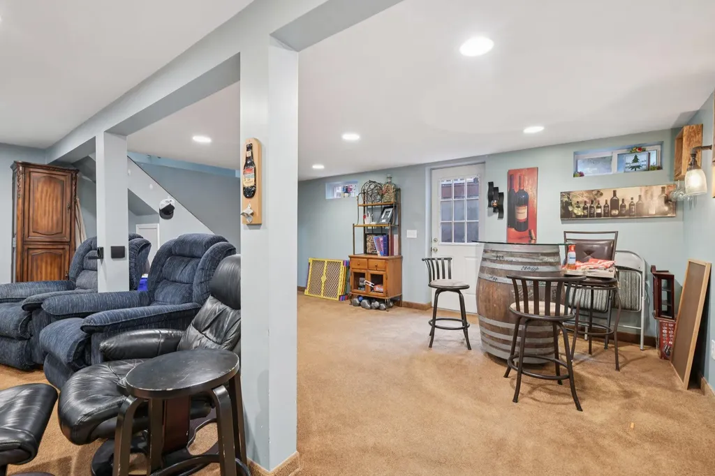 13 Sunset Drive Centereach NY 11720