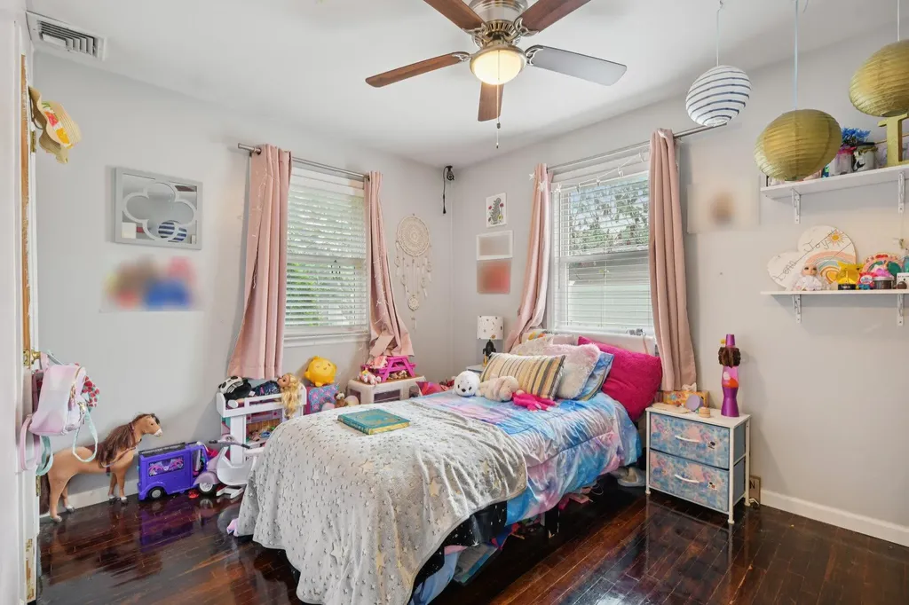 13 Sunset Drive Centereach NY 11720