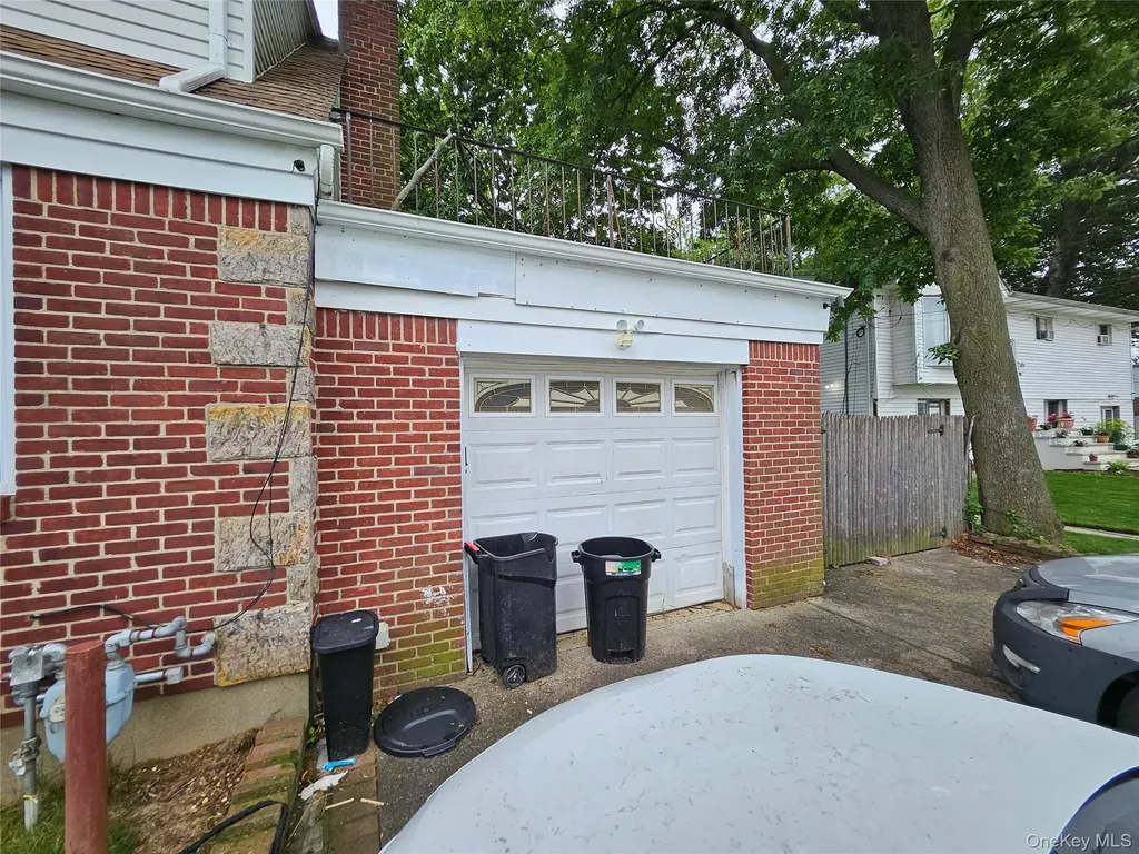100 Glenmore Avenue Hempstead NY 11550