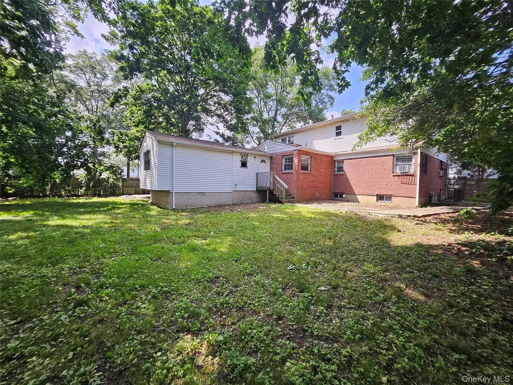 100 Glenmore Avenue Hempstead NY 11550
