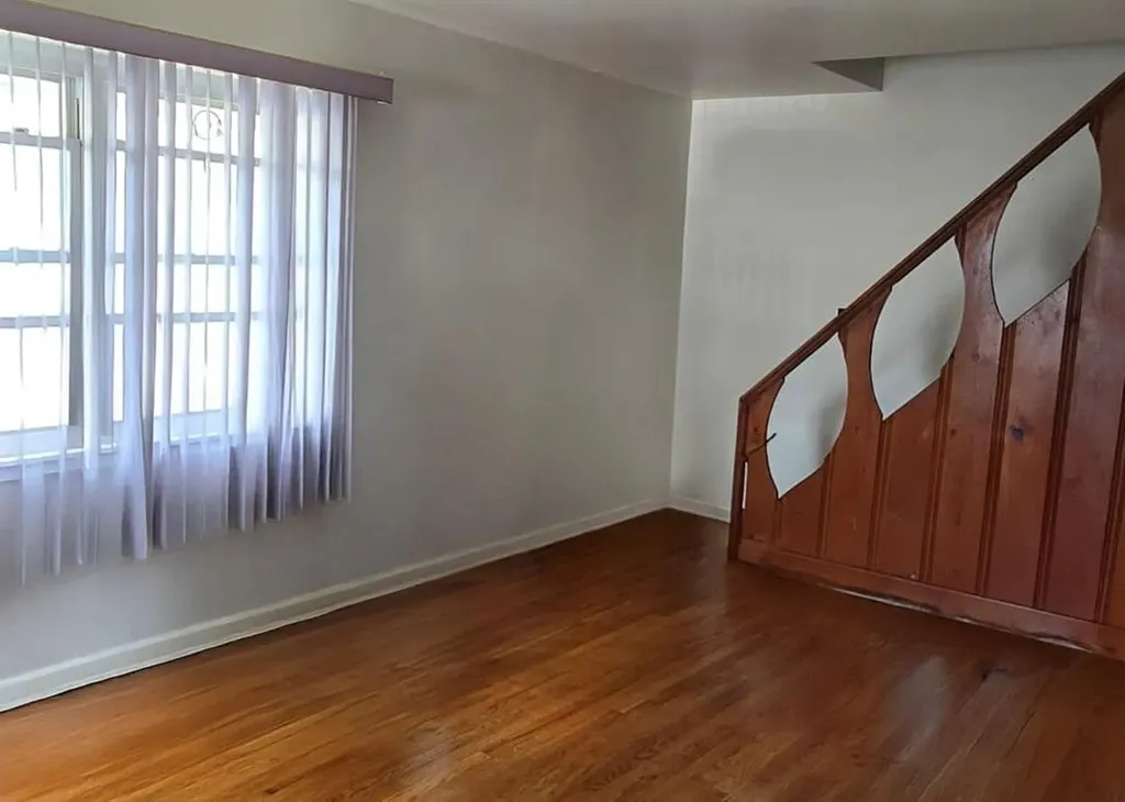 734 Dauntless Parkway Elmont NY 11003