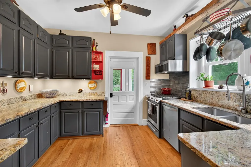 14 Cedar Lane Cornwall NY 12518