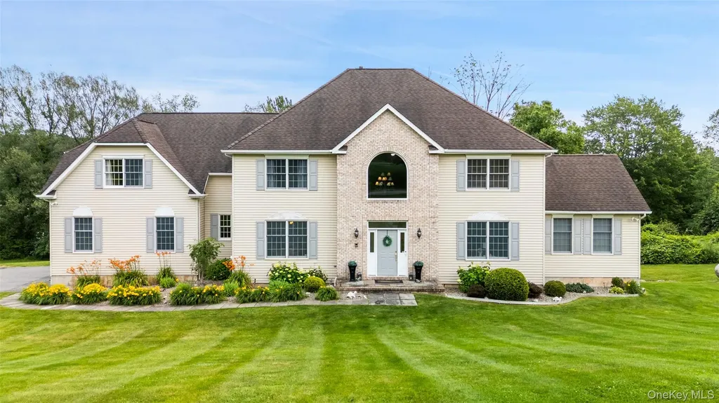 125 Duke Drive Carmel NY 10512