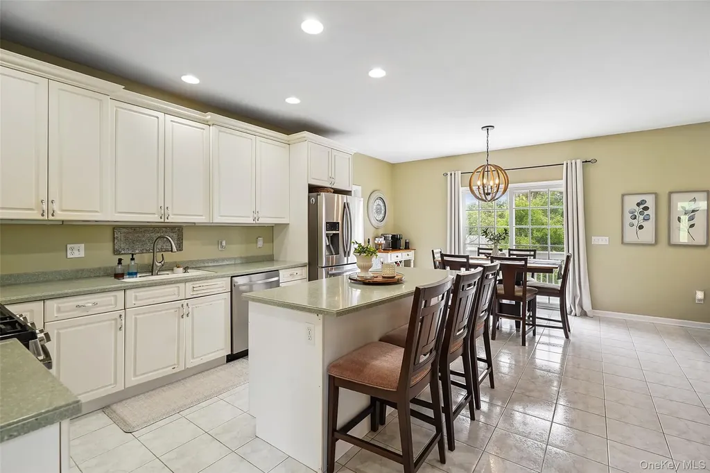 125 Duke Drive Carmel NY 10512