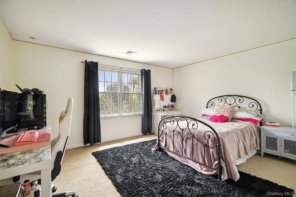 125 Duke Drive Carmel NY 10512