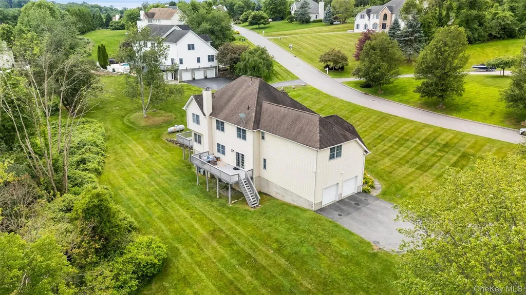 125 Duke Drive Carmel NY 10512