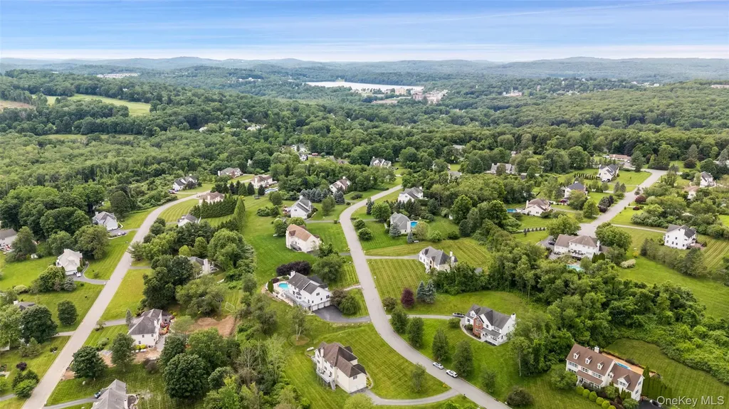 125 Duke Drive Carmel NY 10512
