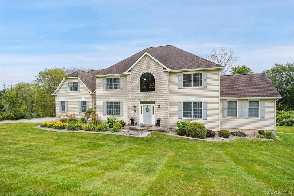 125 Duke Drive Carmel NY 10512
