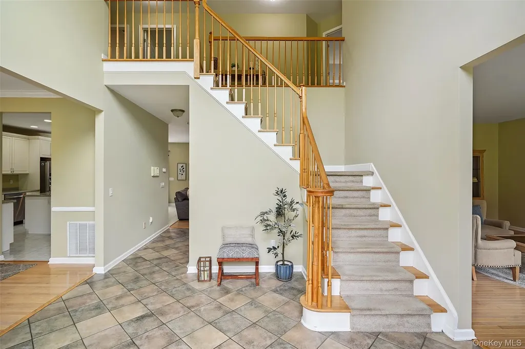 125 Duke Drive Carmel NY 10512