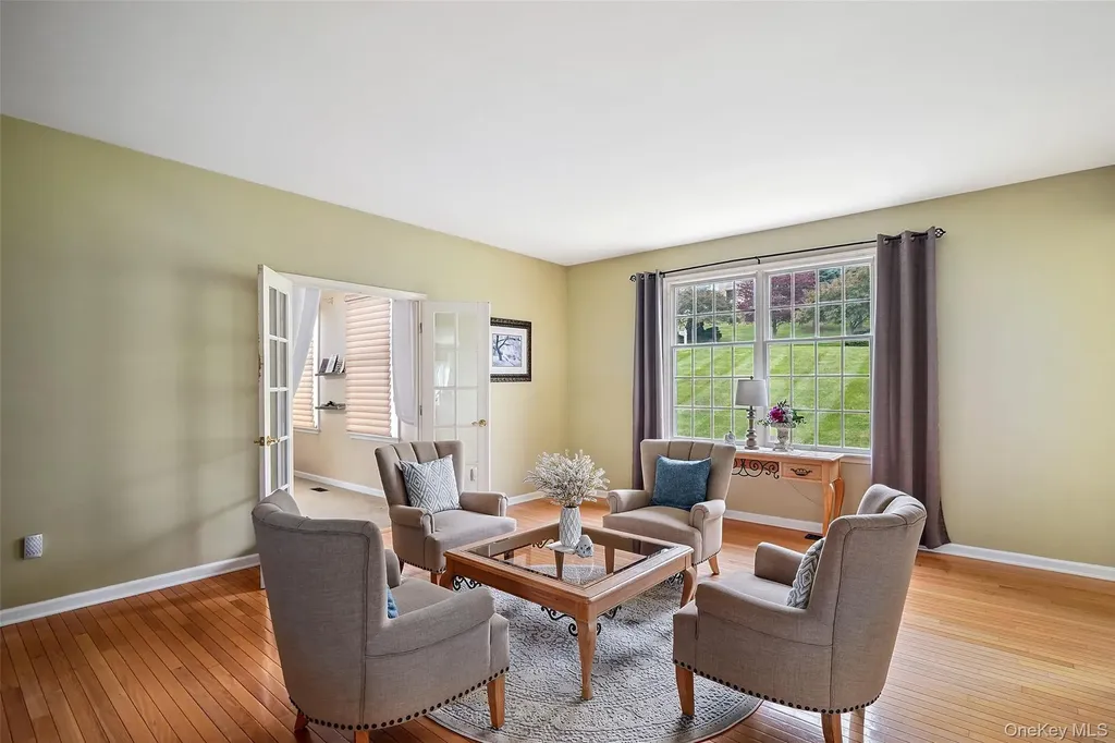 125 Duke Drive Carmel NY 10512