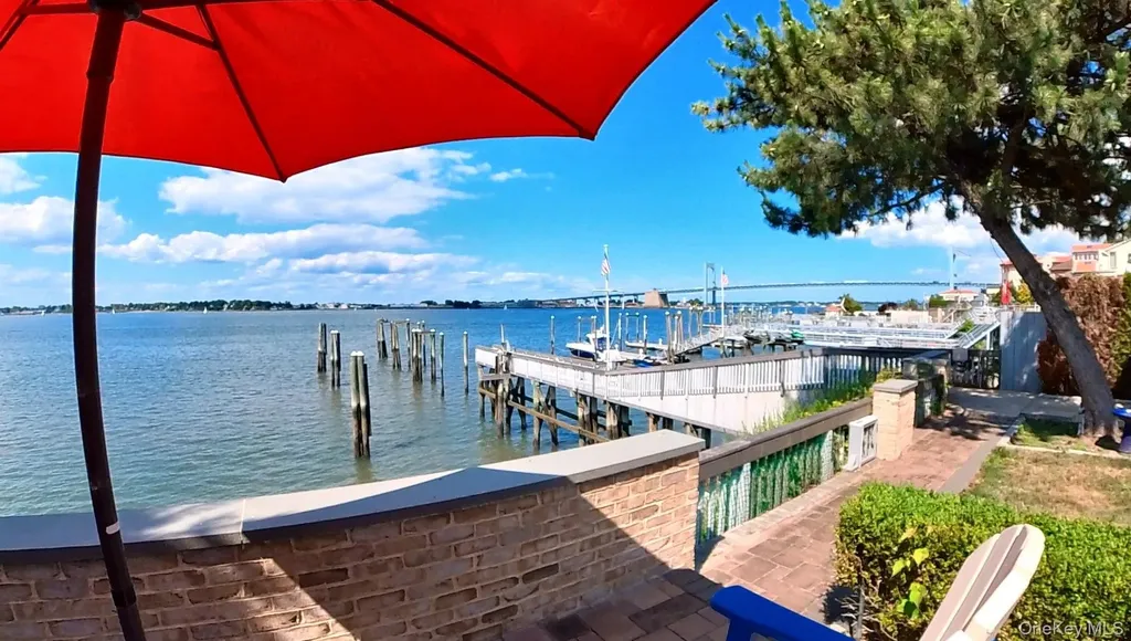 15445 Riverside Drive Whitestone NY 11357